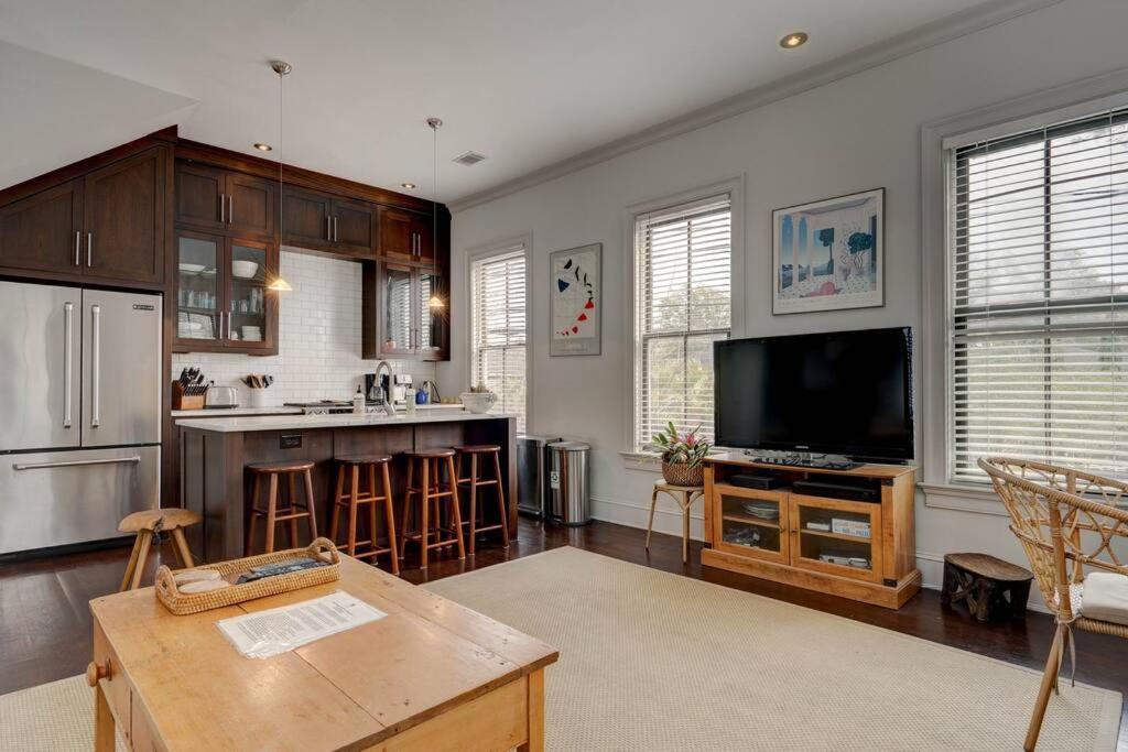 Elegant Sunlit Home With Private Rooftop Oasis Charleston Zewnętrze zdjęcie