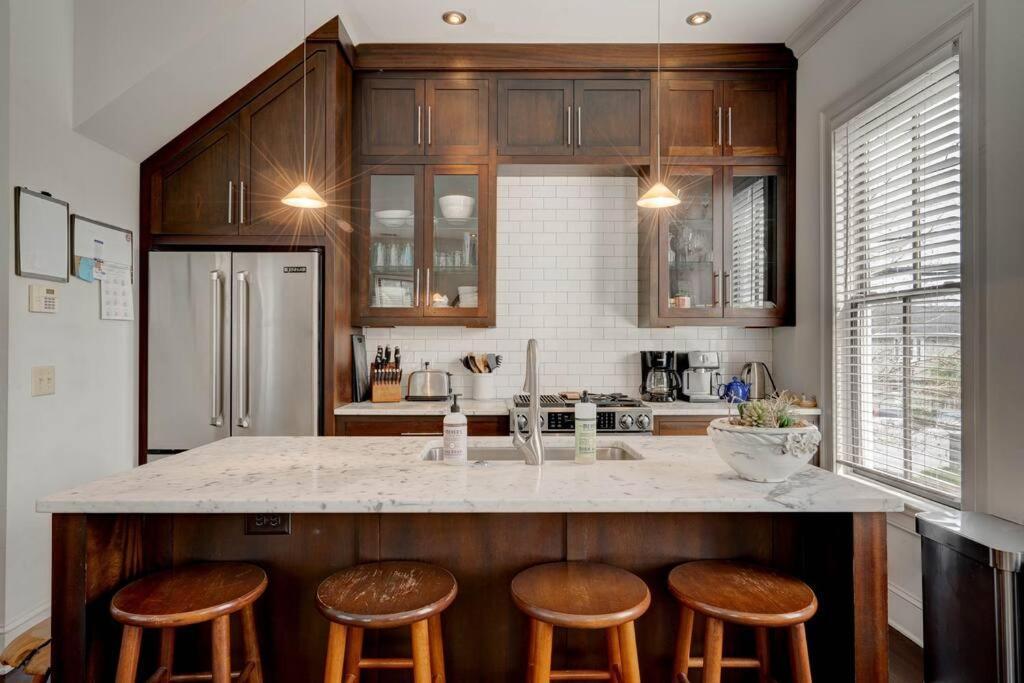 Elegant Sunlit Home With Private Rooftop Oasis Charleston Zewnętrze zdjęcie